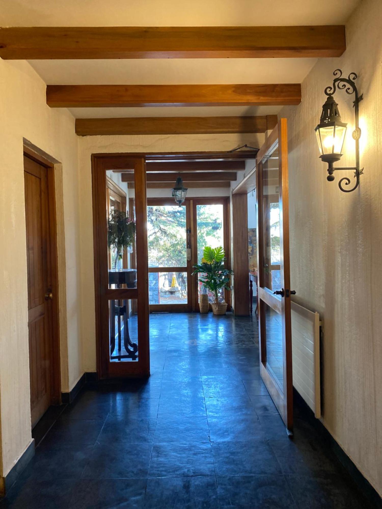 Отель Casa Arrayan Сантьяго Экстерьер фото