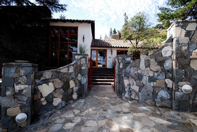 Отель Casa Arrayan Сантьяго Экстерьер фото